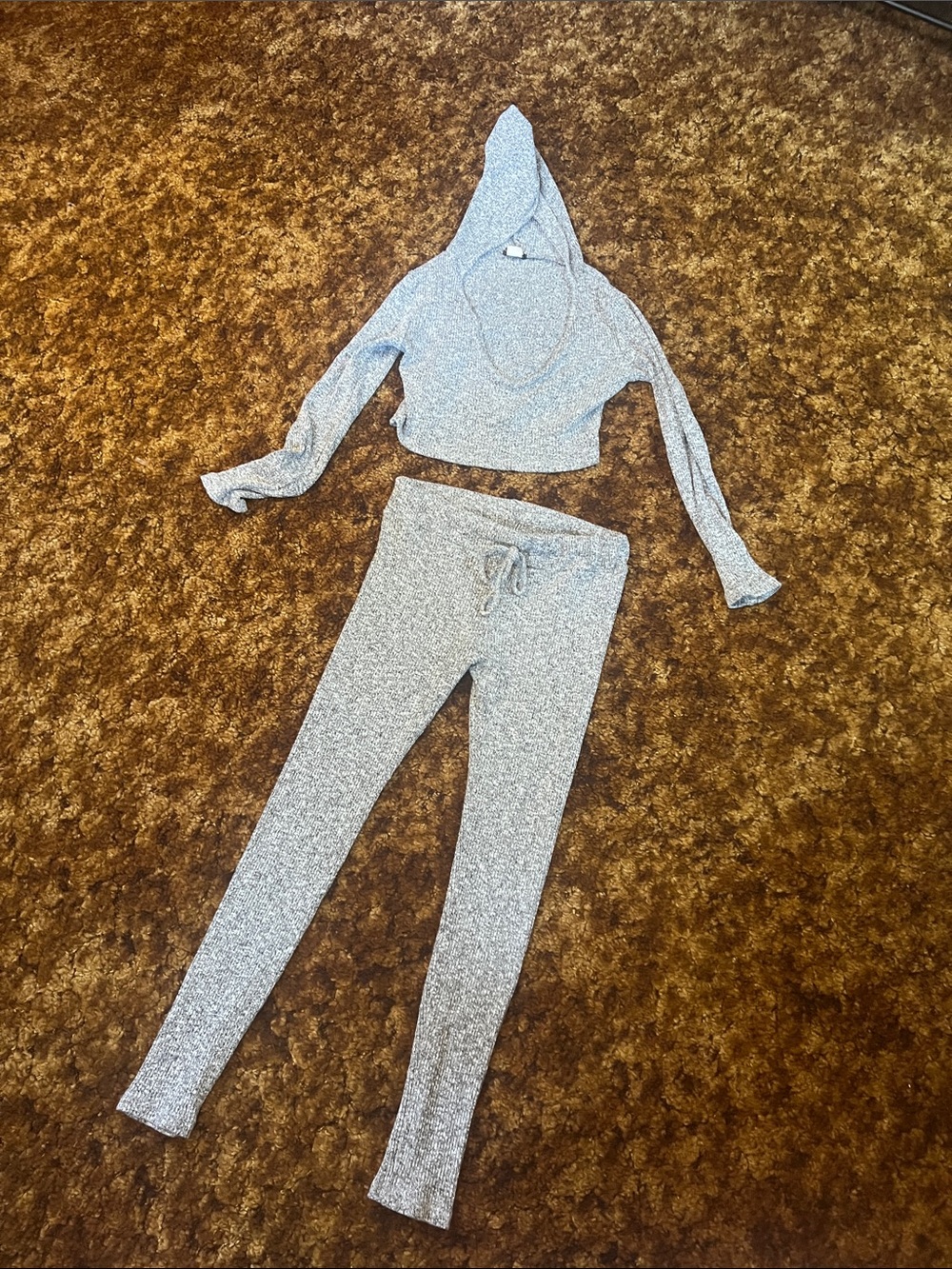 Grey Hooded crop set - Cozy Two-Piece Loungewear
